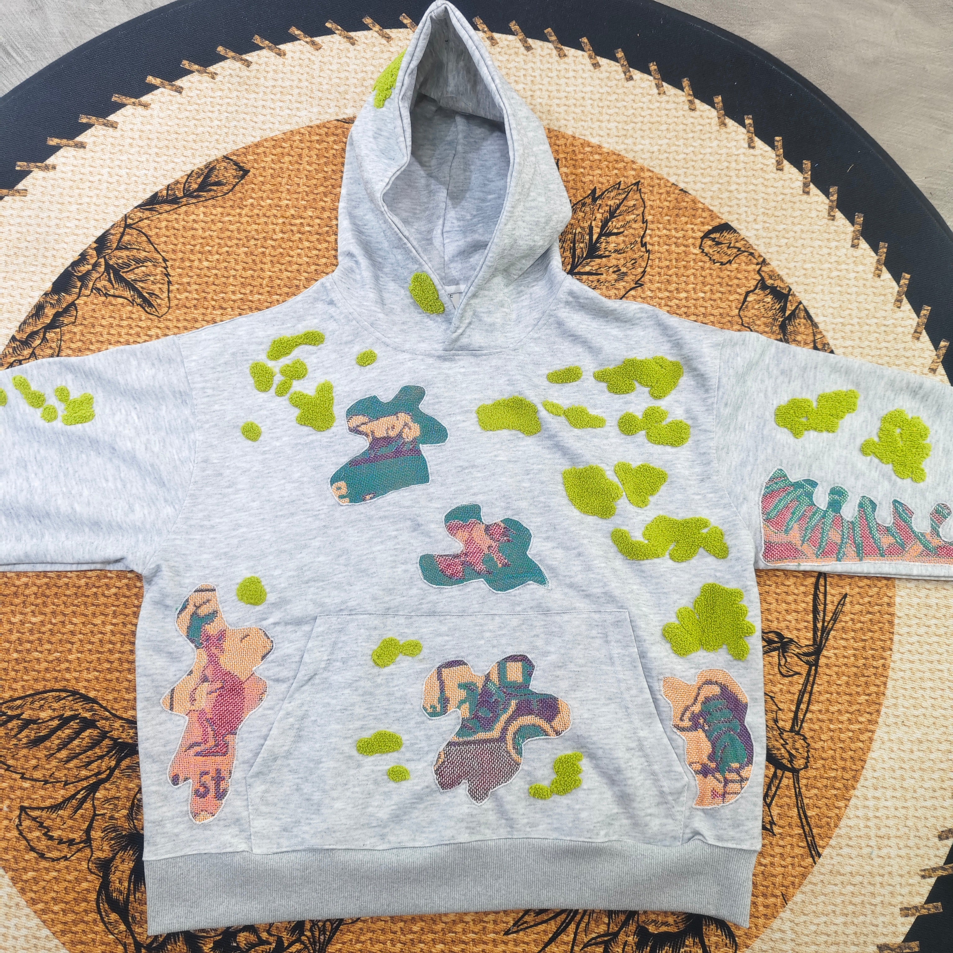 MENDORA MOSS PATCHWORK TAPESTRY HOODIE