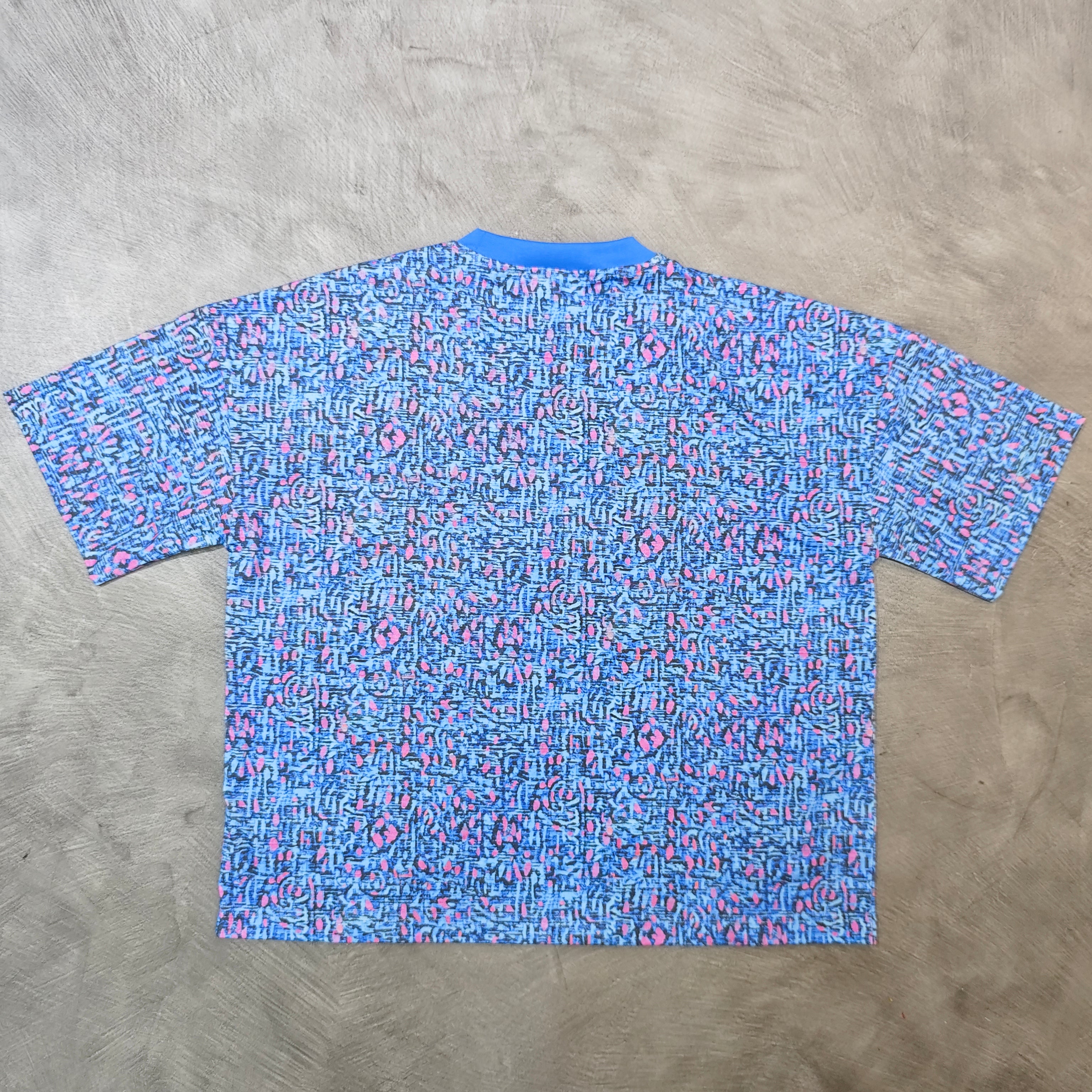 MENDORA AOP OVERSIZE TEE